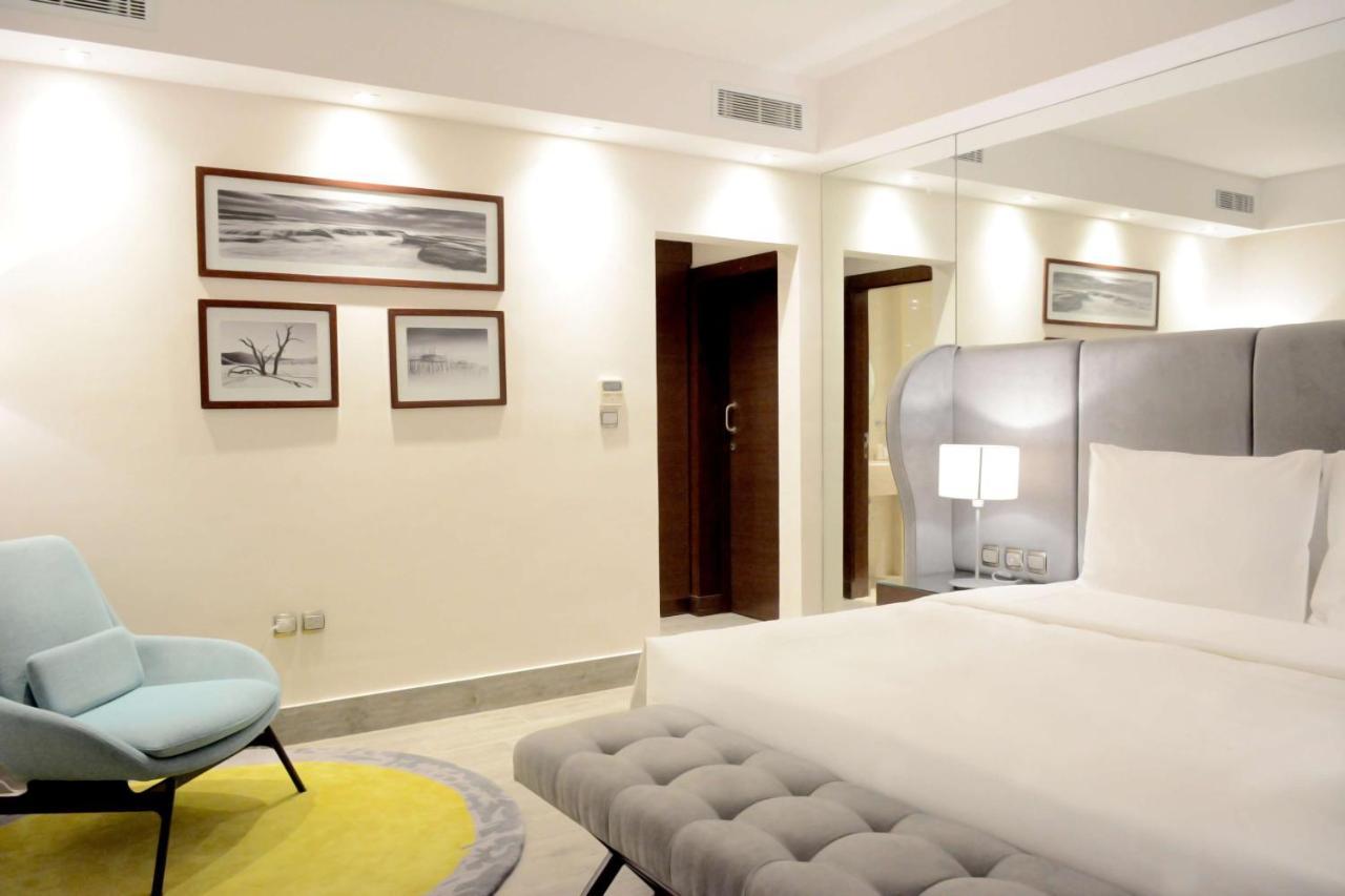 Radisson Blu Resort, Al Khobar Half Moon Bay Εξωτερικό φωτογραφία A bedroom at the hotel