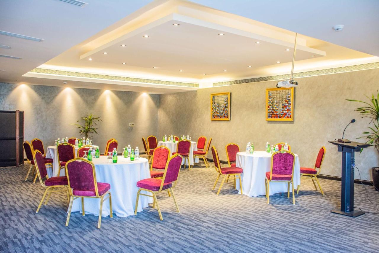 Radisson Blu Resort, Al Khobar Half Moon Bay Εξωτερικό φωτογραφία Meeting room