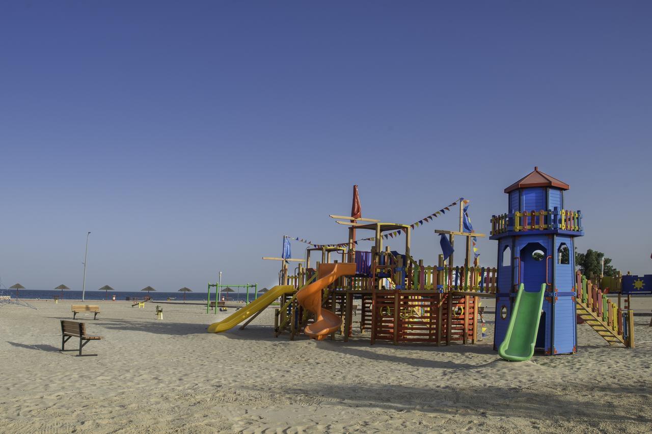 Radisson Blu Resort, Al Khobar Half Moon Bay Εξωτερικό φωτογραφία Playground on the beach