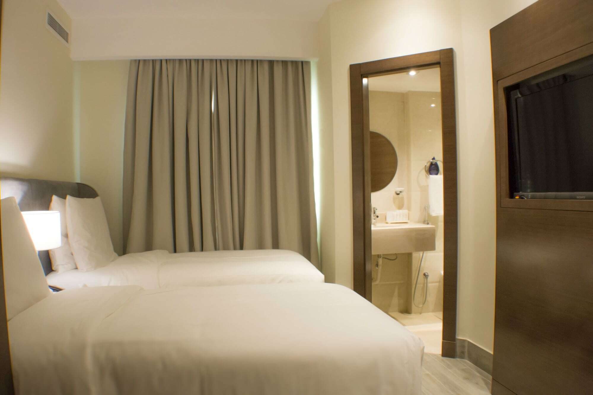 Radisson Blu Resort, Al Khobar Half Moon Bay Εξωτερικό φωτογραφία A room at the hotel