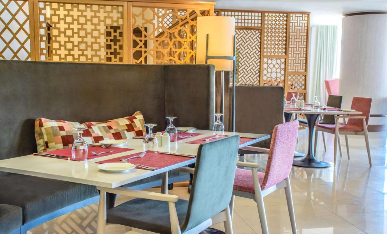 Radisson Blu Resort, Al Khobar Half Moon Bay Εξωτερικό φωτογραφία The restaurant