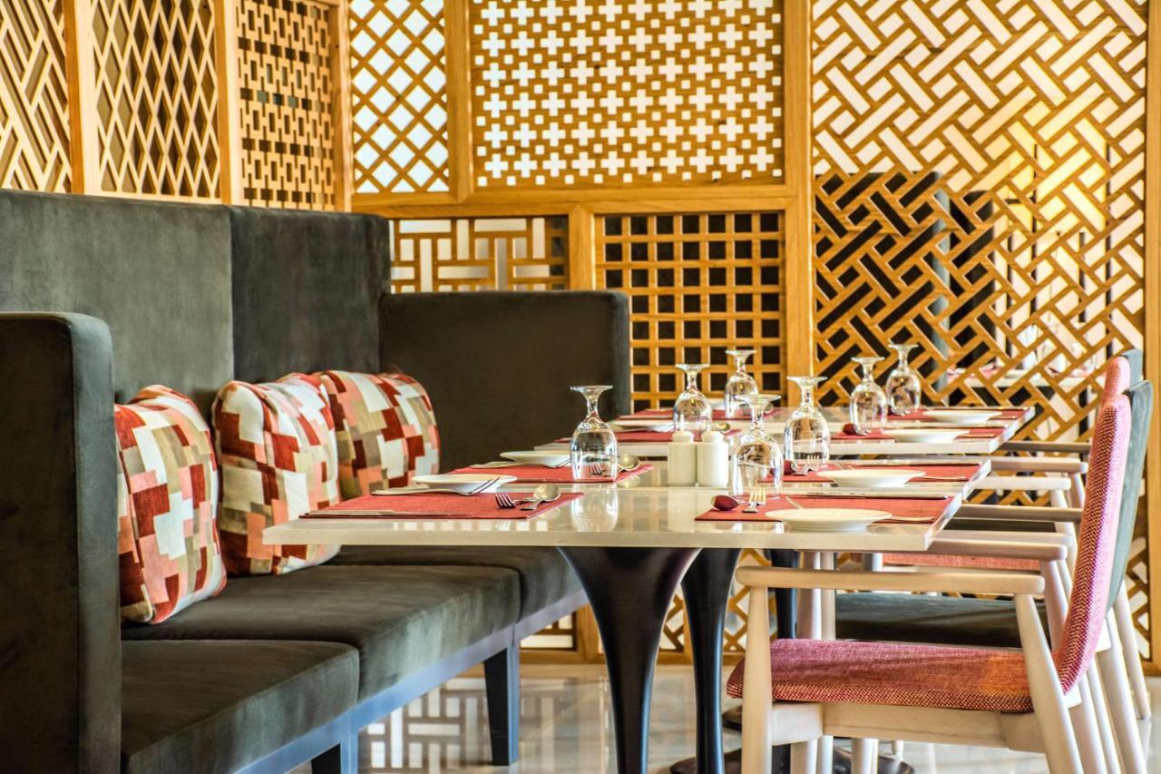 Radisson Blu Resort, Al Khobar Half Moon Bay Εξωτερικό φωτογραφία Restaurant interior